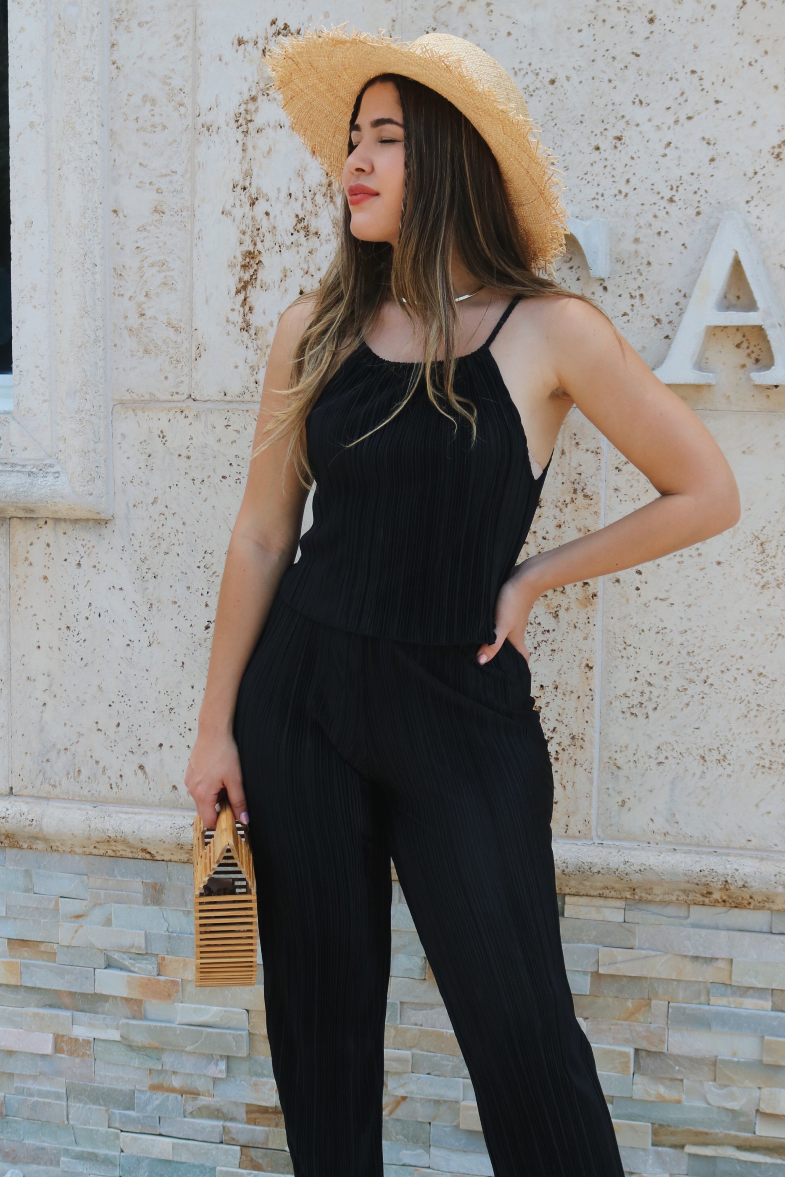 'Onyx' Plisse Vacation Pant Set in Black