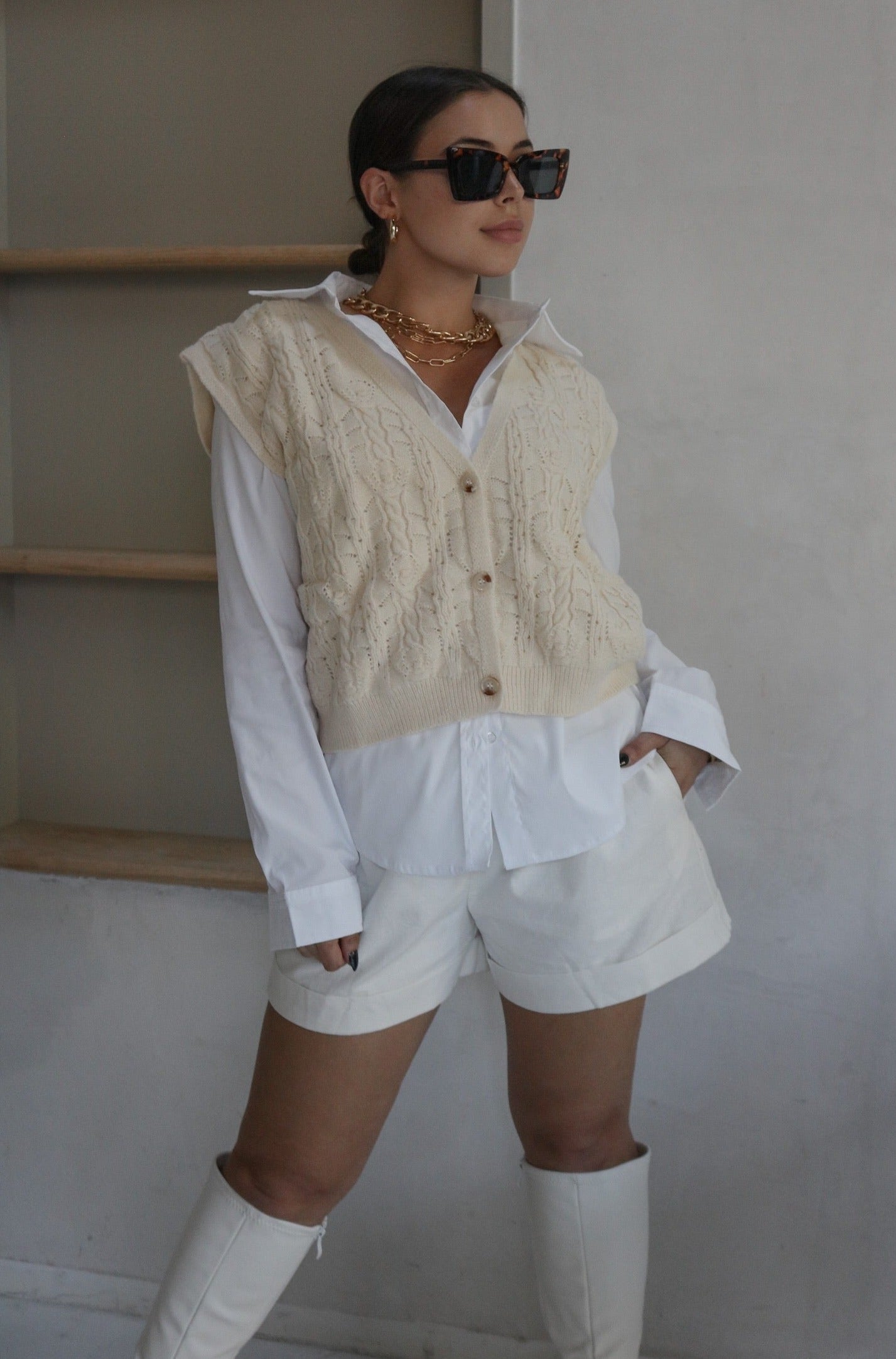 'Brooke' Buttoned Sweater Vest in Ivory