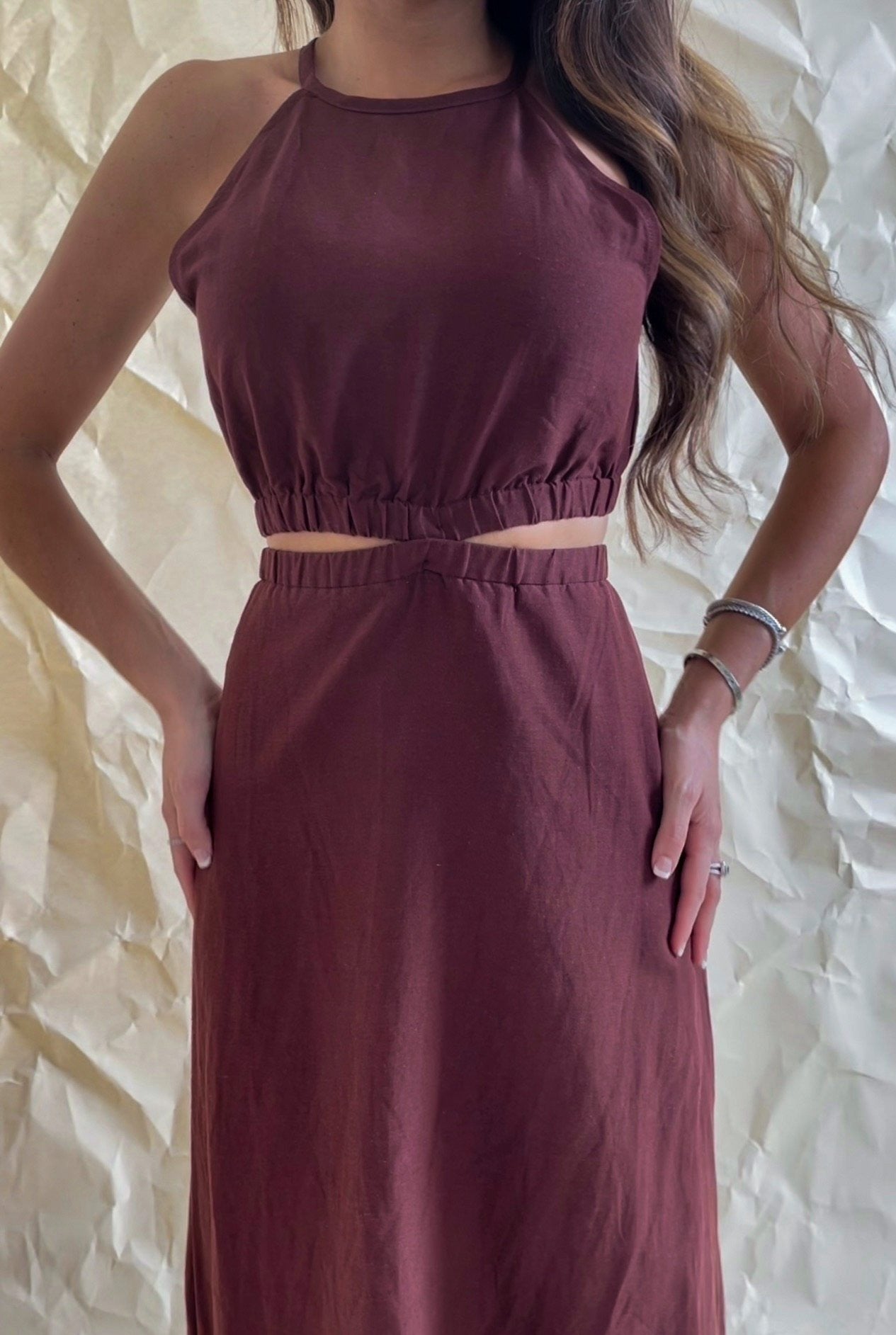 Midi Linen Skirt Set in Cinnamon Brown. The Color Code Collection. Scarlette The Label, an online fashion boutique for women.